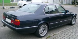 bmw-e32