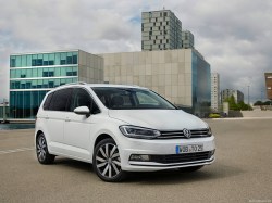 vw-touran-2015-