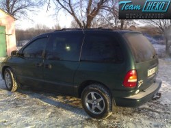 chrysler_voyager-1995-2001-1
