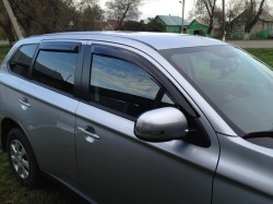 deflektora-okon-sim-dlya-mitsubishi-outlander-2012--4-sht.-dark-smoke-(temnye)