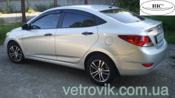 hyundai-accent-2010-2