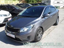 kia-rio-sedan-2011