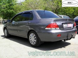 mitsubishi-lancer-9-03-07-sedan-2