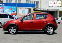renaunt-sandero-2012--(2)