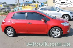 toyota-auris-07-12-4