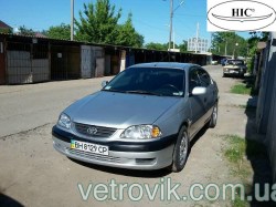 toyota-avensis-1997-2003-sedan-3