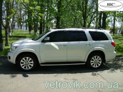 toyota_sequoia-2